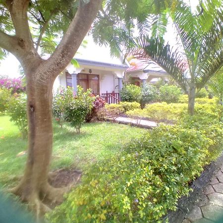 Hotel In Ras نونغوي المظهر الخارجي الصورة